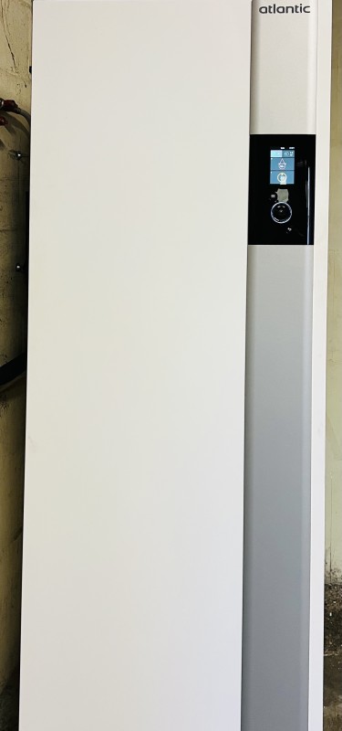 Devis pour le remplacement d'une chaudière fioul Viessmann avec production d'eau chaude par une pompe à chaleur AIR EAU ATLANTIC ALFEA EXCELLIA S DUO R32 sur Neuville les Dieppe proche de DIEPPE 76